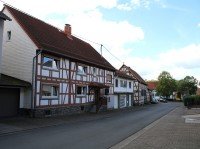 Bild (08e79220d7188638bc9f58f19aa9fa3b): ZWEI Doppelhaush�lften zu verkaufen - sofort bezugsbereit mit gro�em Erweiterungspotenzial!