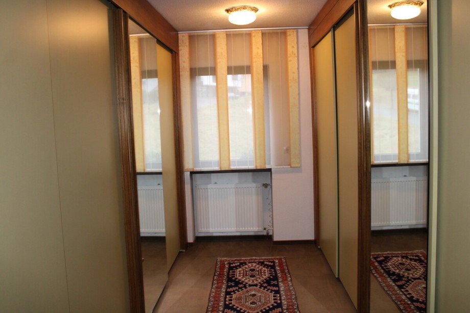  Zweifamilienhaus Weibersbrunn