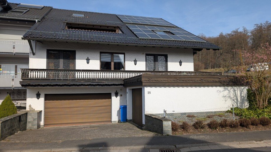 Zweifamilienhaus Weibersbrunn